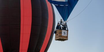 Sky-High Deals: Unbelievable Flight Discounts Just in Time for Fall Travel!