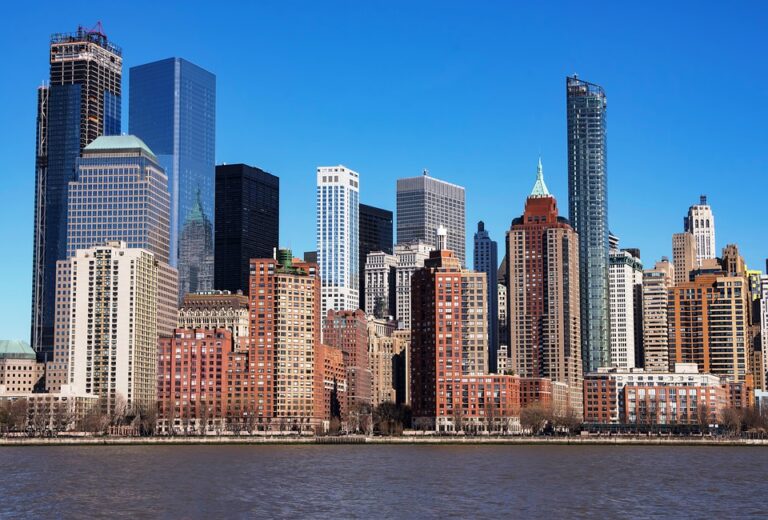 Protect Your Home: 5 Tips for Choosing the Right Insurance in 2023
